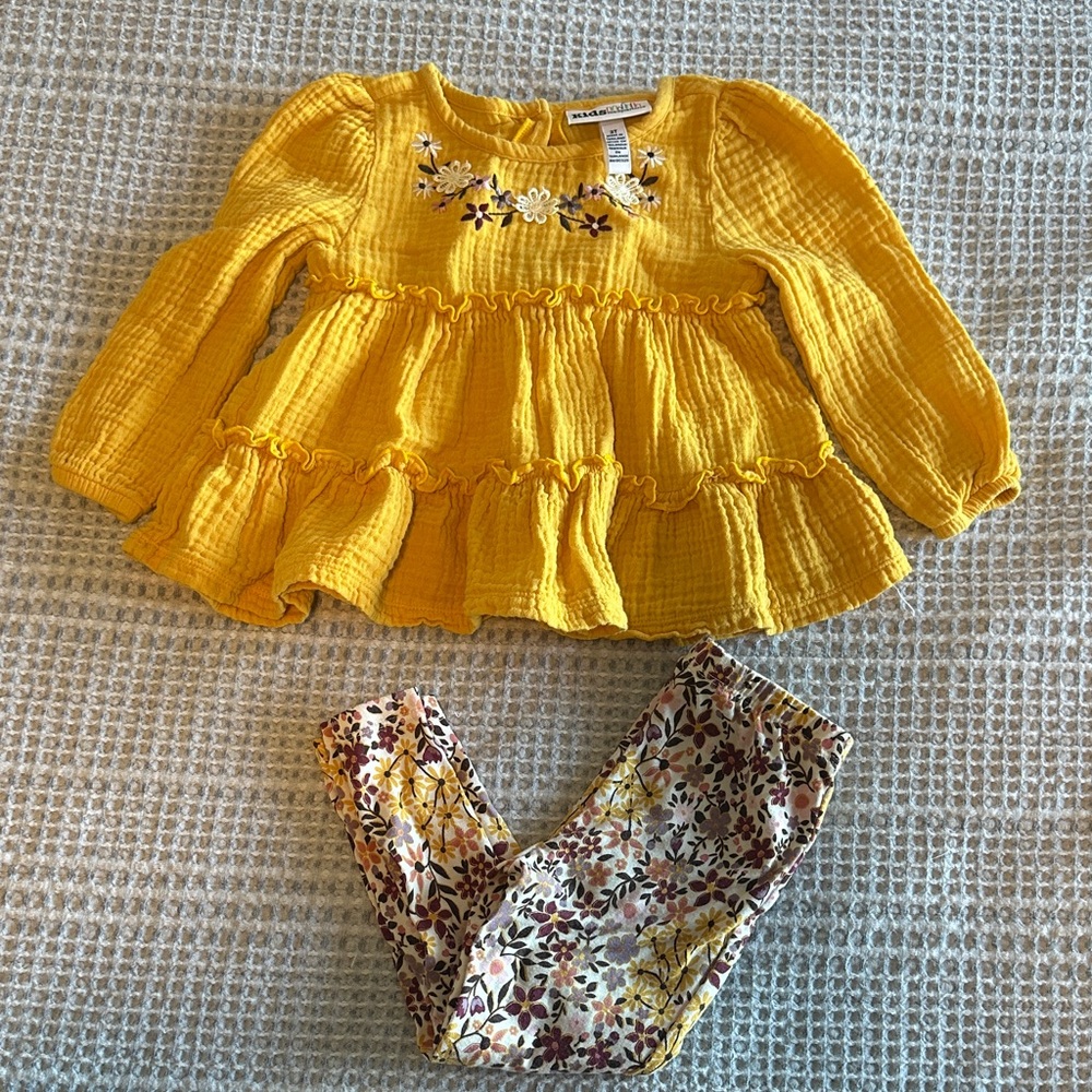 Kids Headquarters Tunic Top/Leggings with Floral Embroidery